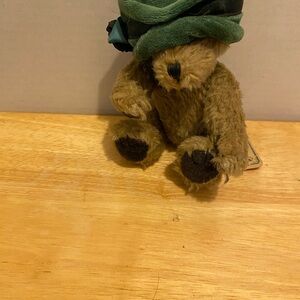 Blanche from Boyds BearsThe Archive Collection